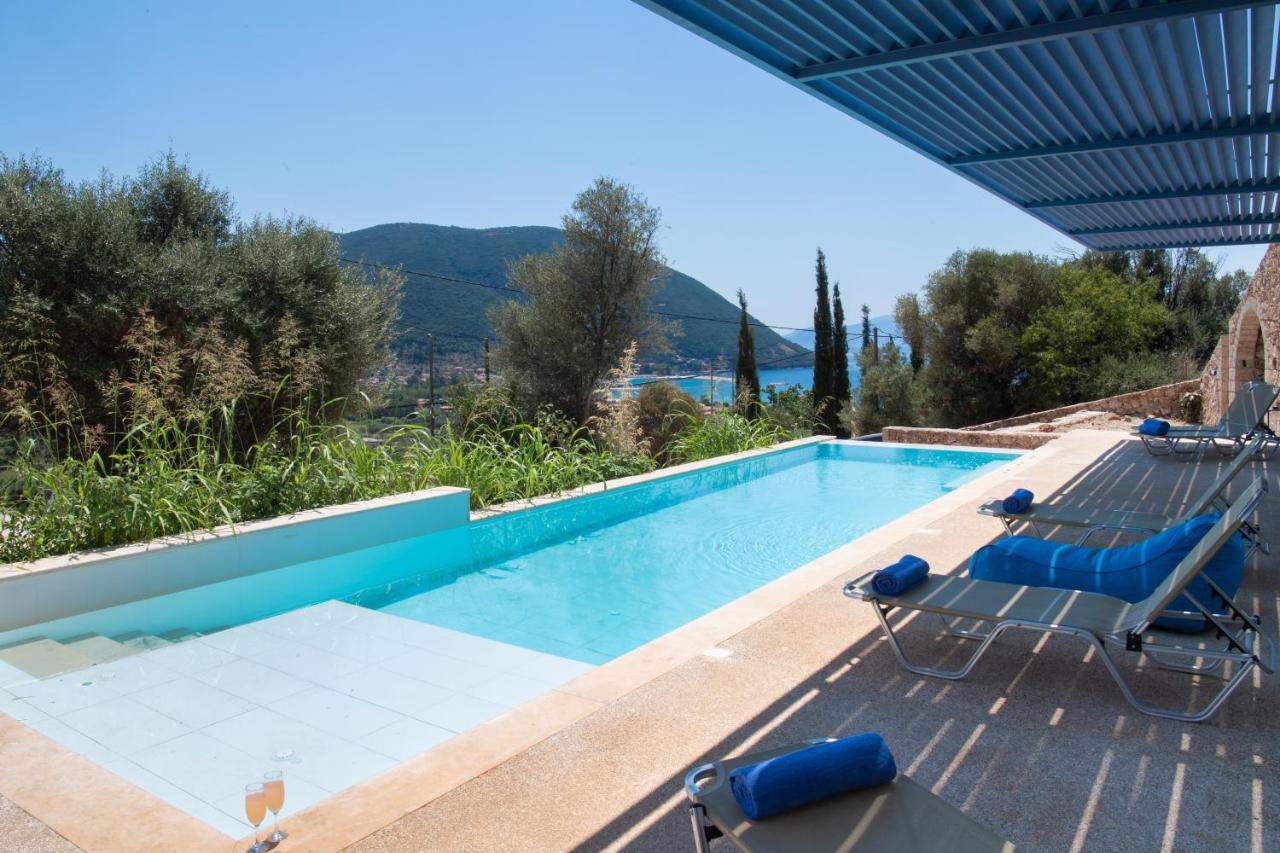 Calionas Suites Vasiliki  Phòng bức ảnh